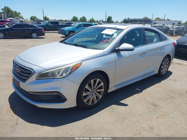 Hyundai Sonata Sport 2016 5NPE34AF8GH413305 Image 2
