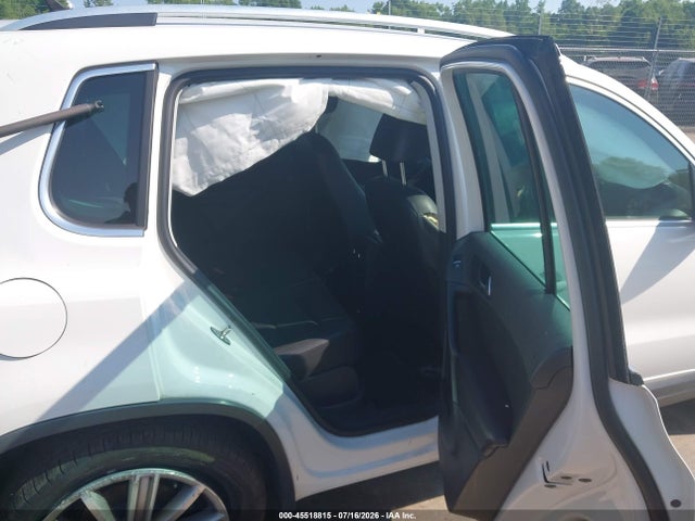 2013 Volkswagen Tiguan Se მანქანა იყიდება აუქციონზე, vin: WVGAV7AXXDW535149, აუქციონის ნომერი: 45518815