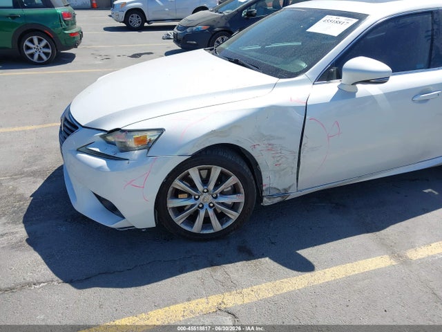 Lexus IS 200T 2016 JTHBA1D22G5025842 Image 6