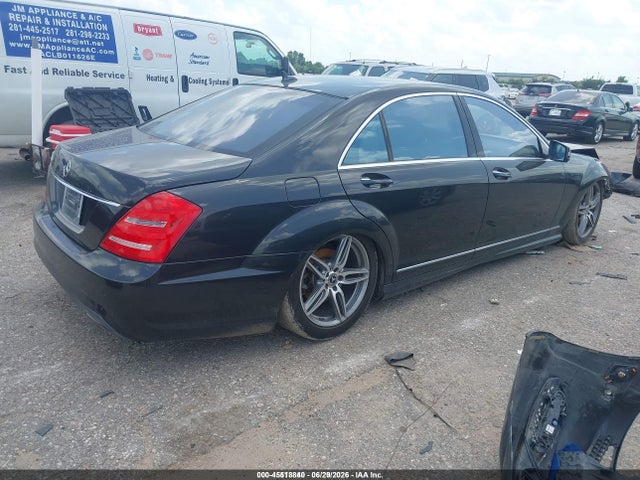 2013 Mercedes-benz S 550 მანქანა იყიდება აუქციონზე, vin: WDDNG7DB1DA495756, აუქციონის ნომერი: 45518840