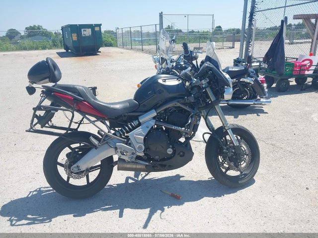 45518865 :رقم المزاد ، JKALEEC10BDA02906 vin ، 2011 Kawasaki Le650 C مزاد بيع