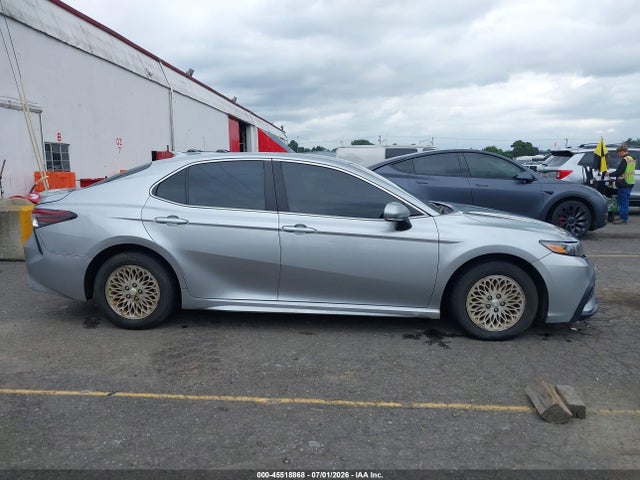 4T1G31AKXPU615911 Toyota Camry Se Hybrid