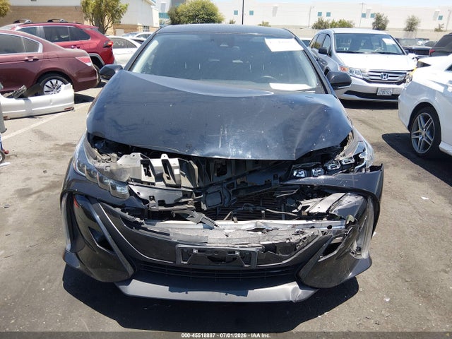 JTDKAMFP6M3167565 Toyota Prius Prime Xle