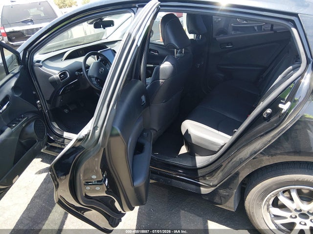 JTDKAMFP6M3167565 Toyota Prius Prime Xle