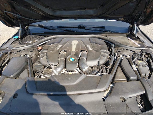2016 Bmw 750i Xdrive მანქანა იყიდება აუქციონზე, vin: WBA7F2C58GG421060, აუქციონის ნომერი: 45518898