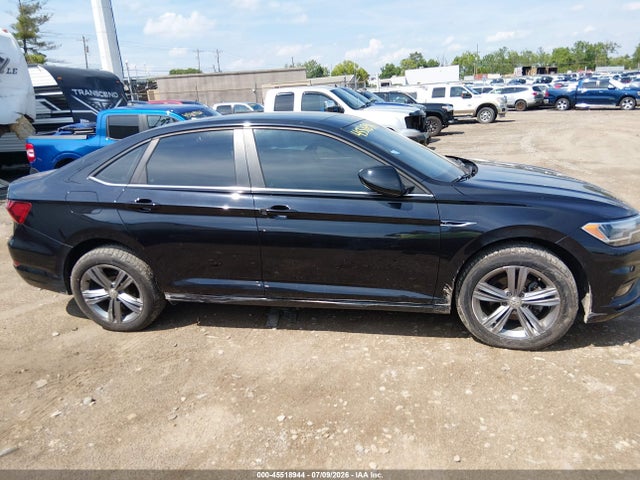 Продажа на аукционе авто 2019 Volkswagen Jetta 1.4t R-line/1.4t S/1.4t Se, vin: 3VWC57BU9KM258764, номер лота: 45518944