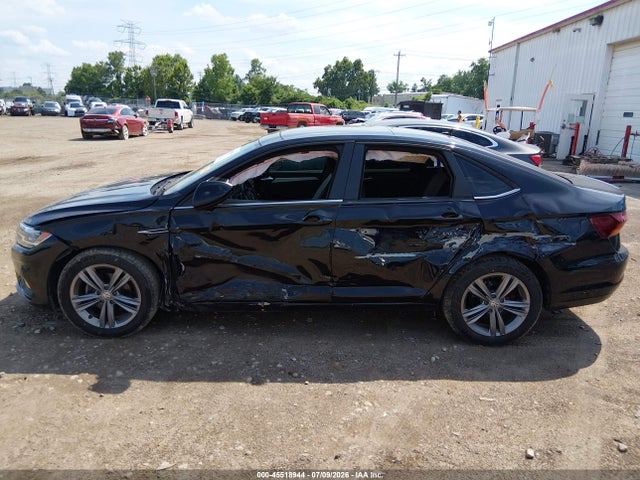 Продажа на аукционе авто 2019 Volkswagen Jetta 1.4t R-line/1.4t S/1.4t Se, vin: 3VWC57BU9KM258764, номер лота: 45518944