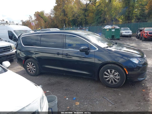 Продажа на аукционе авто 2017 Chrysler Pacifica Touring, vin: 2C4RC1DG5HR529473, номер лота: 45518960