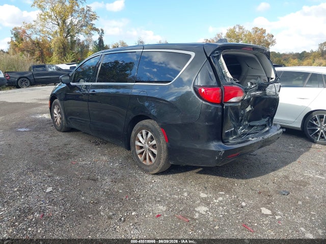 Продажа на аукционе авто 2017 Chrysler Pacifica Touring, vin: 2C4RC1DG5HR529473, номер лота: 45518960