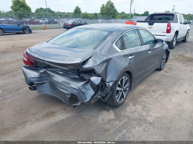 Aukcja sprzedaży 2017 Nissan Altima 2.5 Sr, vin: 1N4AL3AP2HC112677, numer aukcji: 45518964