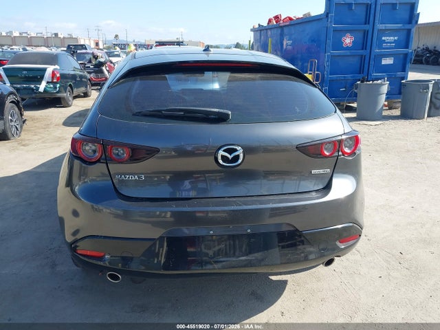 Mazda Mazda3 Preferred Package 2019 JM1BPAMM0K1138884 Image 16