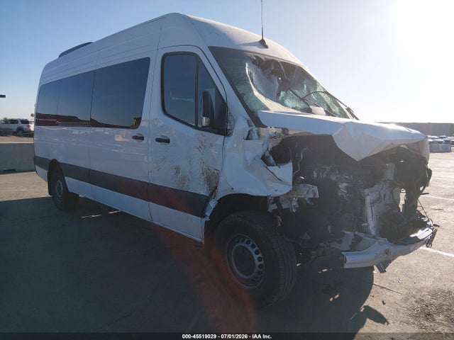 45519029 :رقم المزاد ، W1Z4KGHY2TT611351 vin ، 2026 Mercedes-benz Sprinter 2500 High Roof 4-cyl Diesel مزاد بيع