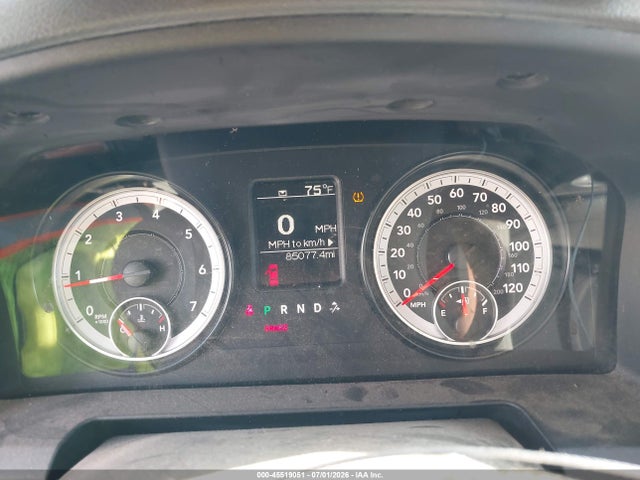 45519051 :رقم المزاد ، 1C6RR7KGXFS789388 vin ، 2015 Ram 1500 مزاد بيع