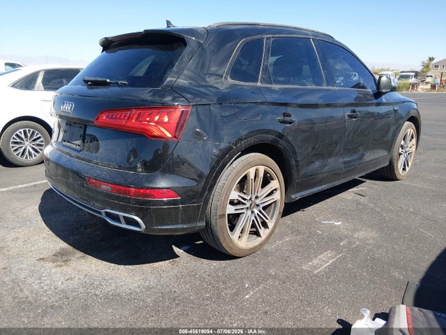 45519094 :رقم المزاد ، WA1A4AFY2J2024523 vin ، 2018 Audi Sq5 3.0t Premium Plus مزاد بيع