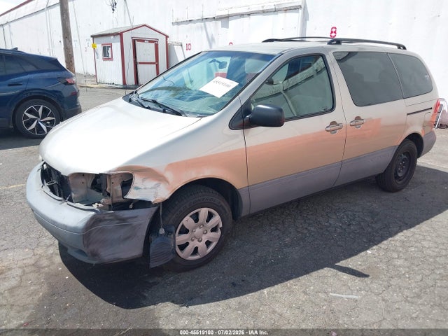 45519100 :رقم المزاد ، 4T3ZF19C51U403770 vin ، 2001 Toyota Sienna Ce مزاد بيع