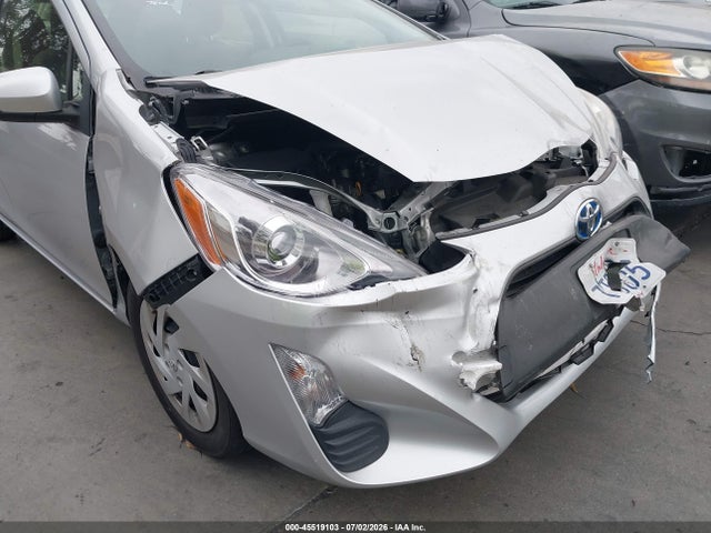 Toyota Prius C Two 2016 JTDKDTB37G1125944 Image 12