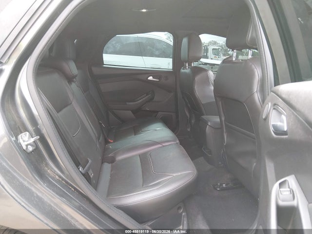 Ford FOCUS ST 2017 1FADP3L9XHL285203 Image 8