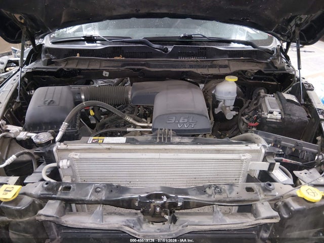 1C6RR6LG4NS185746 RAM 1500 Classic Slt 4x2 5&#039;7 Box