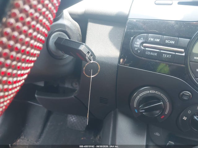 Продаж на аукціоні авто 2011 Mazda Mazda2 Sport, vin: JM1DE1HZ8B0114553, номер лоту: 45519162