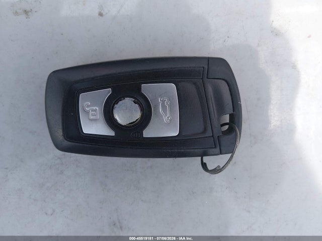 2012 Bmw 328i მანქანა იყიდება აუქციონზე, vin: WBA3A5C58CF340266, აუქციონის ნომერი: 45519181