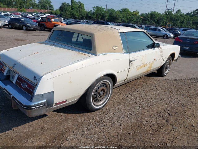 45519223 :رقم المزاد ، 1G4EZ57Y4FE463271 vin ، 1985 Buick Riviera مزاد بيع