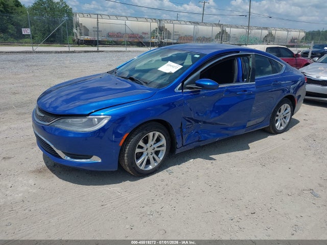 Chrysler 200 Limited 2015 1C3CCCAB9FN616253 Image 2