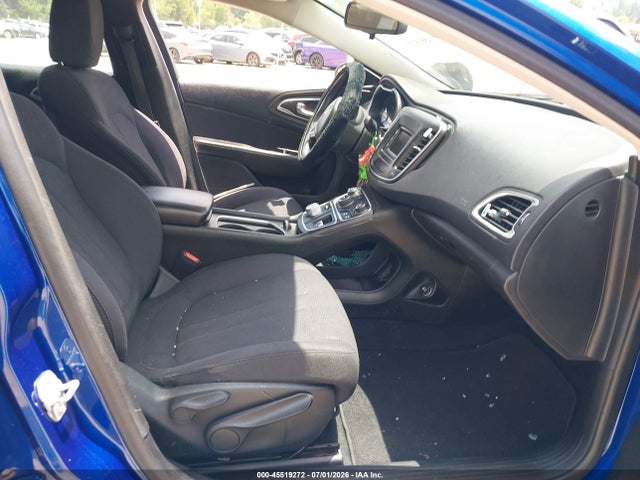Chrysler 200 Limited 2015 1C3CCCAB9FN616253 Image 5