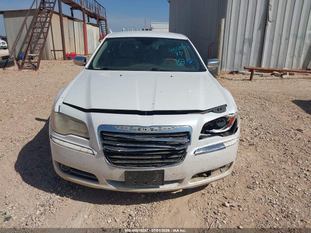 Продажа на аукционе авто 2011 Chrysler 300c, vin: 2C3CA6CT4BH528338, номер лота: 45519297
