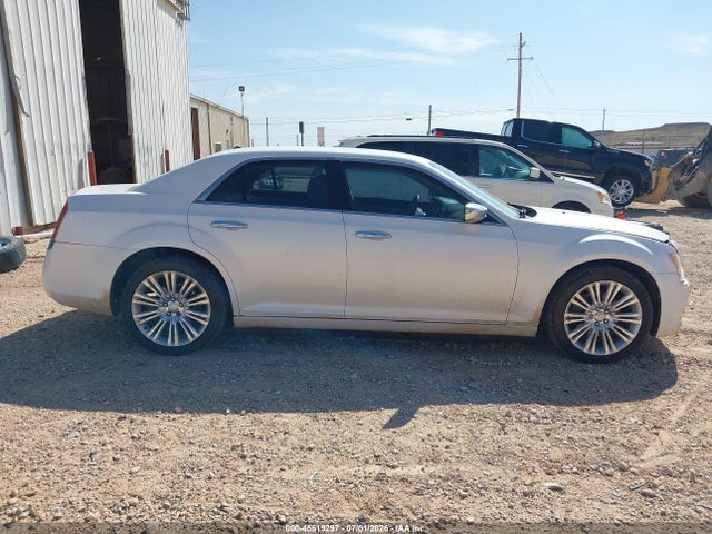 Продажа на аукционе авто 2011 Chrysler 300c, vin: 2C3CA6CT4BH528338, номер лота: 45519297