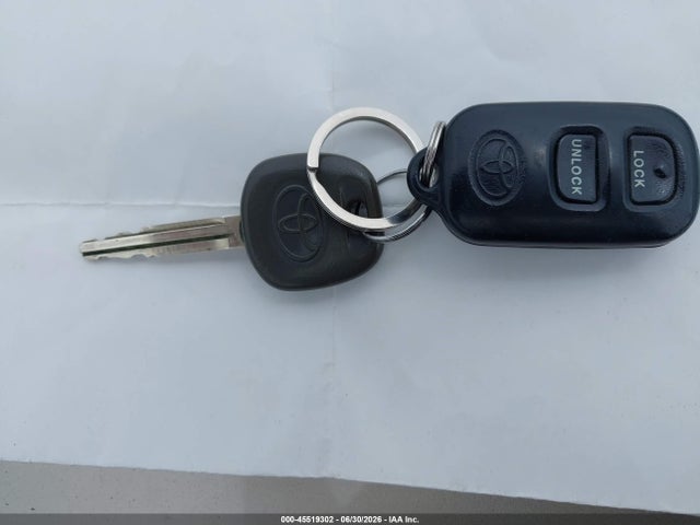 2005 Toyota Corolla Le მანქანა იყიდება აუქციონზე, vin: 1NXBR30E85Z550649, აუქციონის ნომერი: 45519302