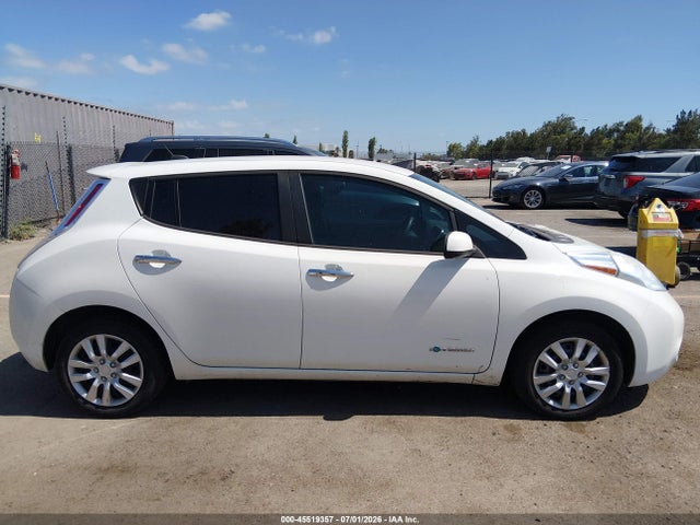 Nissan LEAF S 2016 1N4AZ0CP7GC306209 Image 13