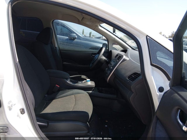 1N4AZ0CP7GC306209 Nissan LEAF S
