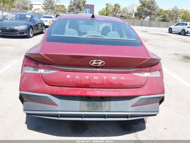KMHLM4DG5RU711372 Hyundai ELANTRA SEL