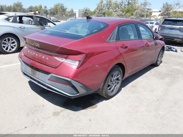 KMHLM4DG5RU711372 Hyundai ELANTRA SEL