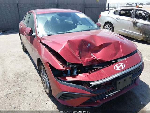 KMHLM4DG5RU711372 Hyundai ELANTRA SEL