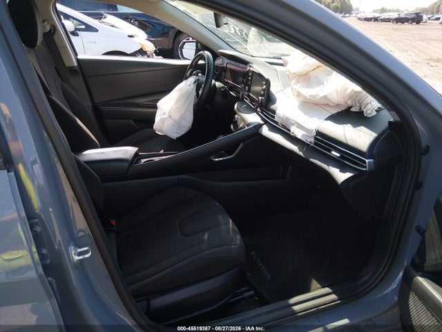 2021 Hyundai Elantra Sel მანქანა იყიდება აუქციონზე, vin: KMHLS4AG2MU211947, აუქციონის ნომერი: 45519387