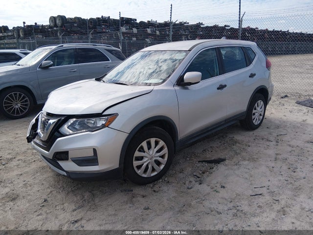 Nissan ROGUE S 2019 5N1AT2MV9KC845097 Image 2