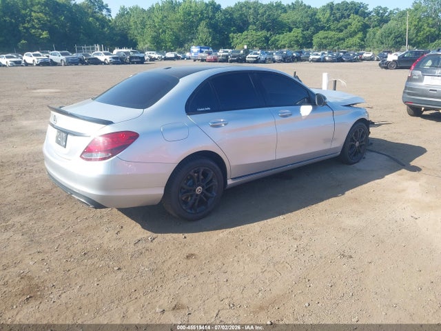 2018 Mercedes-benz C 300 4matic მანქანა იყიდება აუქციონზე, vin: 55SWF4KB6JU250911, აუქციონის ნომერი: 45519414