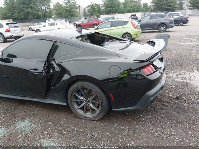 1FA6P8R03R5504166 Ford Mustang Dark Horse Fastback