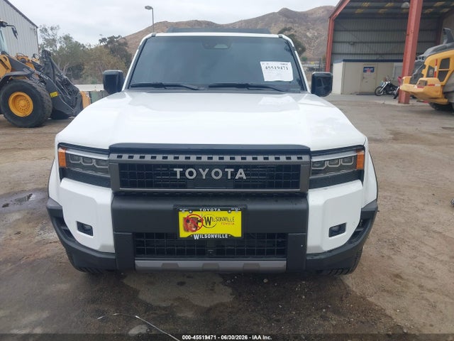 JTEABFAJ2TK062402 Toyota Land Cruiser