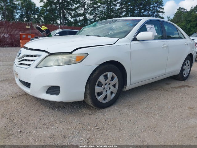 45519503 :رقم المزاد ، 4T1BF3EK6BU596547 vin ، 2011 Toyota Camry Le مزاد بيع