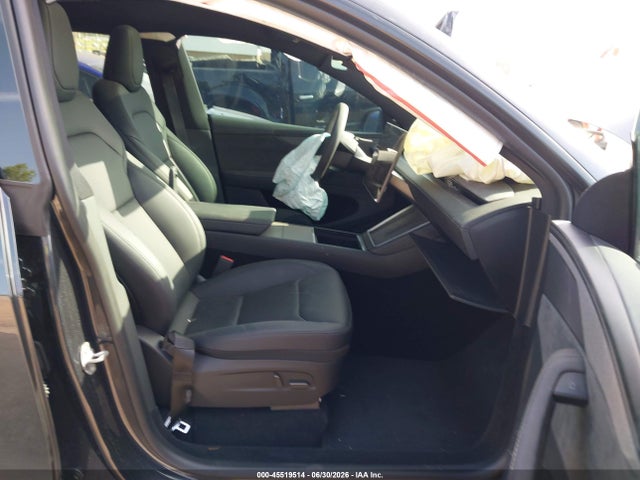 2026 Tesla Model Y Premium Rear-wheel Drive/rear-wheel Drive მანქანა იყიდება აუქციონზე, vin: 7SAYGDED4TF625785, აუქციონის ნომერი: 45519514
