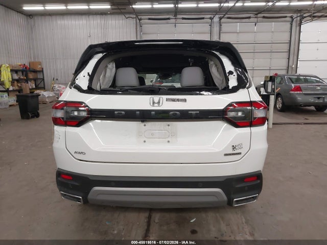 45519516 :رقم المزاد ، 5FNYG1H79SB010522 vin ، 2025 Honda Pilot Touring مزاد بيع