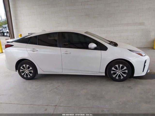 Toyota Prius L Eco 2020 JTDKARFUXL3119679 Image 13
