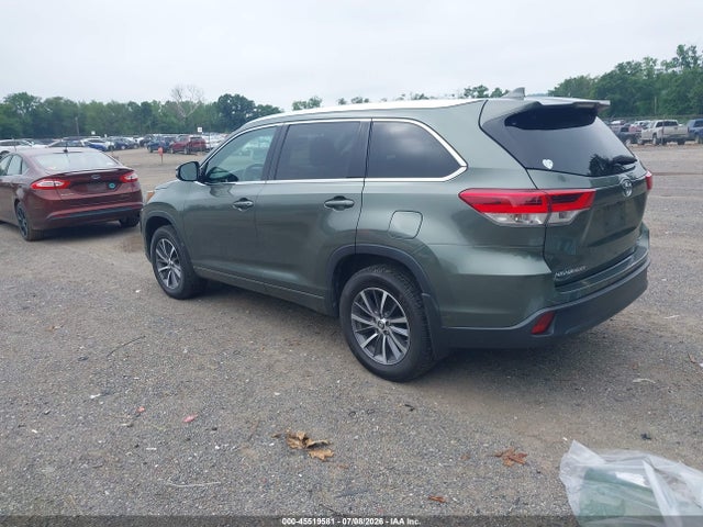 Toyota Highlander Xle 2018 5TDJZRFH0JS866596 Image 3