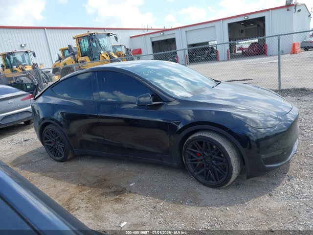 7SAYGDEF0PF668575 Tesla Model Y Performance Dual Motor All-wheel Drive
