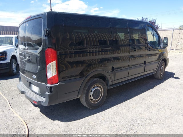 1FMZK1ZM1KKB40333 Ford Transit-150 Xl/xlt