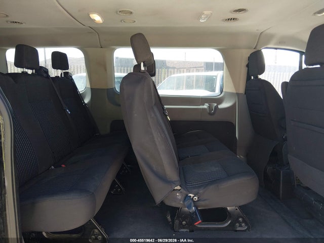 1FMZK1ZM1KKB40333 Ford Transit-150 Xl/xlt
