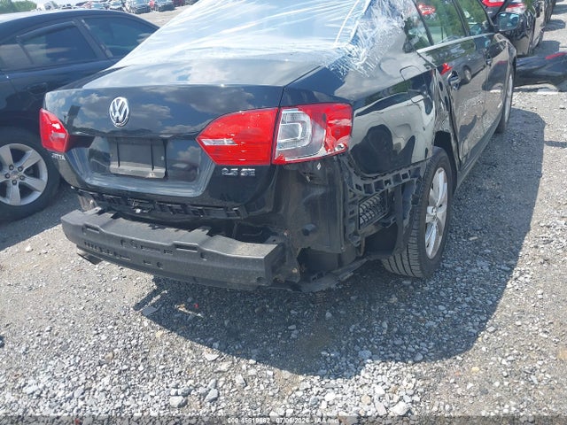 2013 Volkswagen Jetta 2.5l Se მანქანა იყიდება აუქციონზე, vin: 3VWDP7AJXDM353391, აუქციონის ნომერი: 45519662