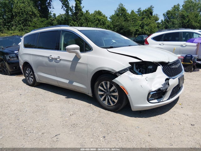2021 Chrysler Pacifica Hybrid Touring L მანქანა იყიდება აუქციონზე, vin: 2C4RC1L78MR586973, აუქციონის ნომერი: 45519686